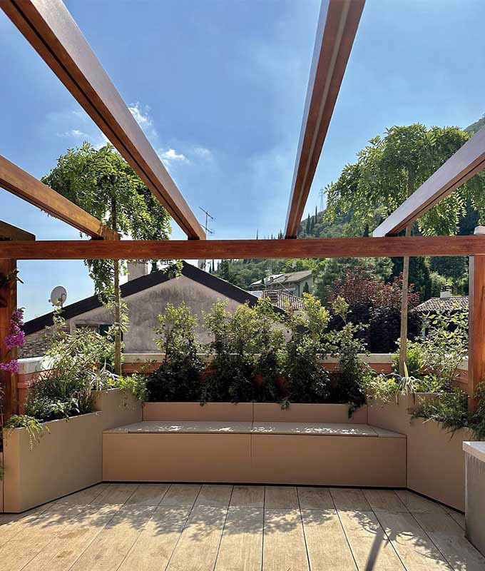 &egrave;LUNAPIENA benches and storage benches